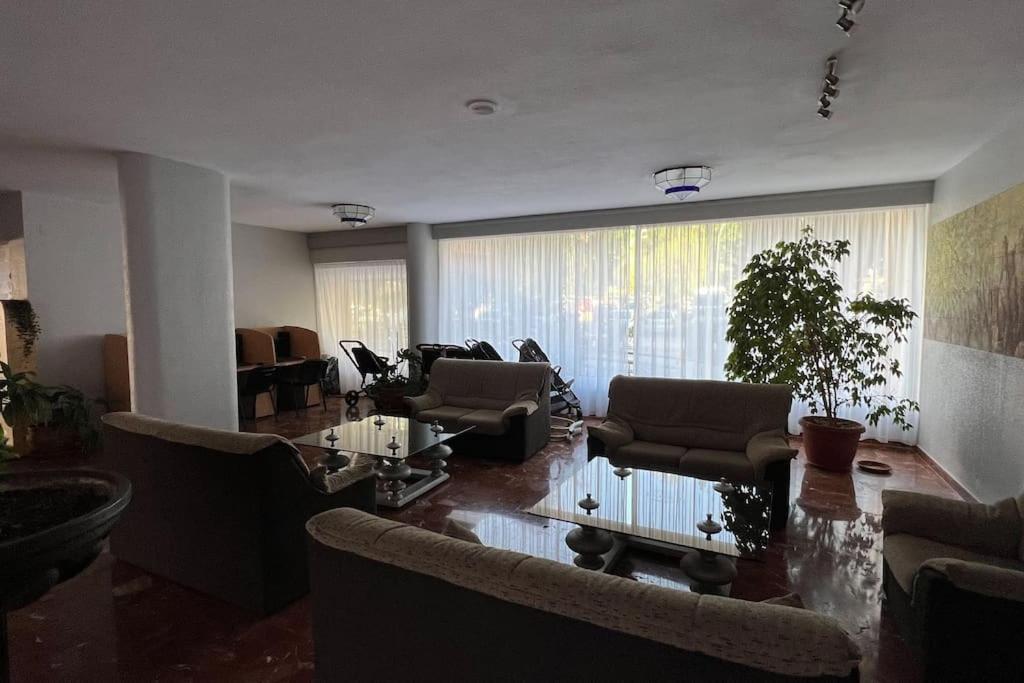 Estudio Aguila Con Vistas Al Mar Benalmadena Exterior photo